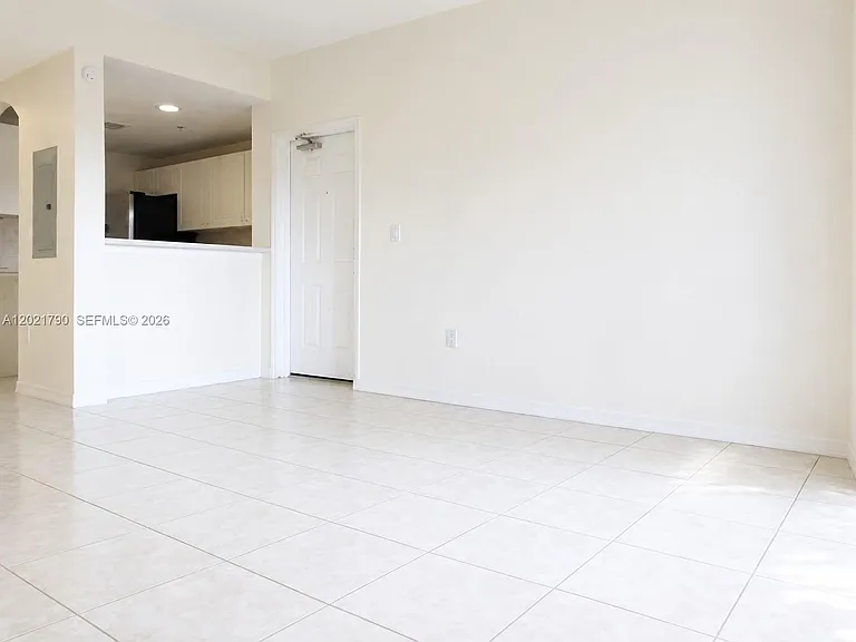 6500 NW 114th Ave #1021 — Photo 8