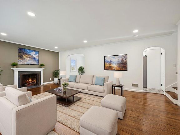 Living Room - Virtual Staged