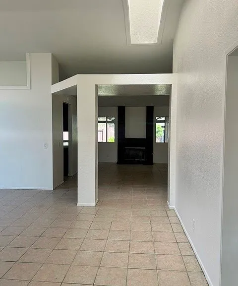 2099 Rosemary Ct — Photo 3