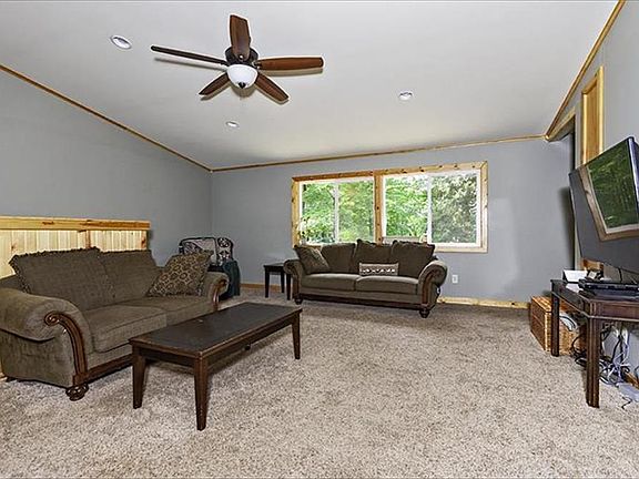 4th image of N2845 River Dr