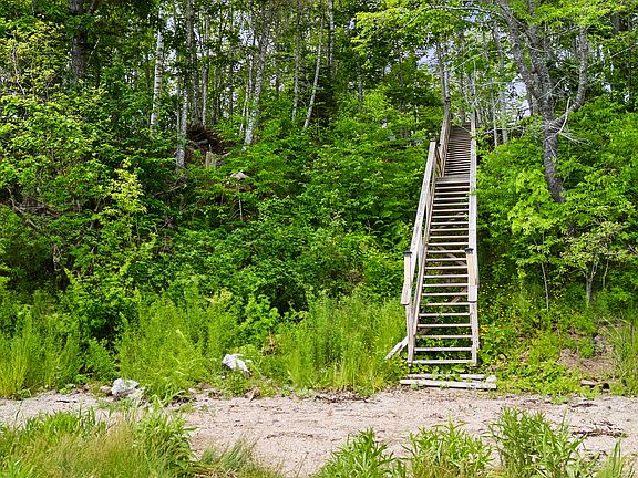 4th image of 115 Pirates Cove Road