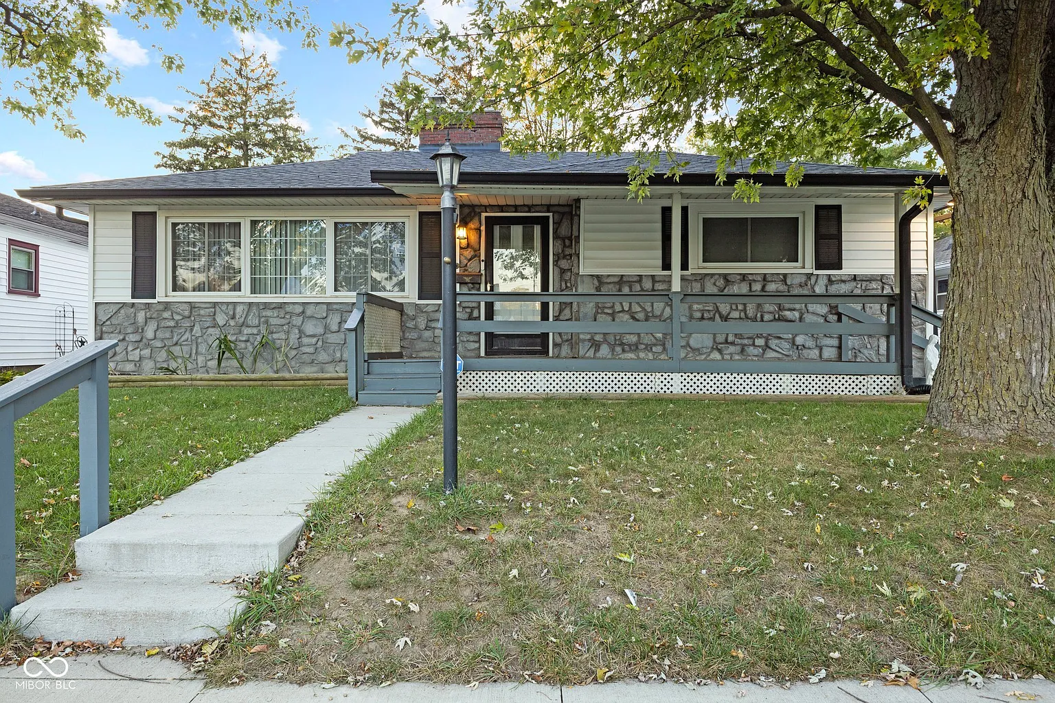 314 S 8th Ave photo 1