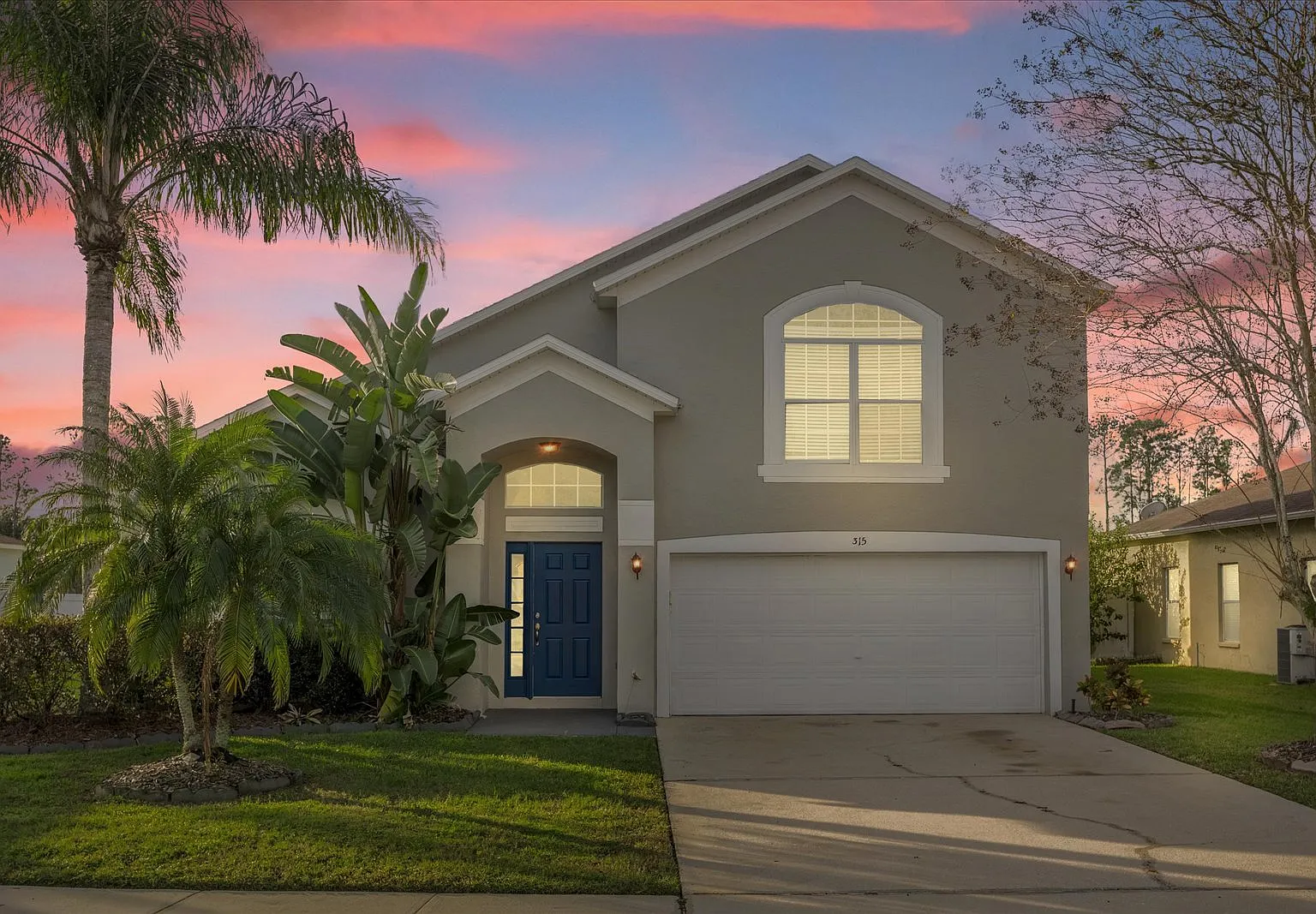 4 bed, 2.5 bath, 2862 sqft, $2,800 — Photo 1