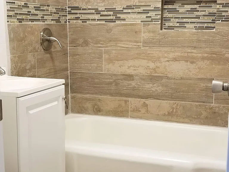 1428 Mallard Dr — Photo 10