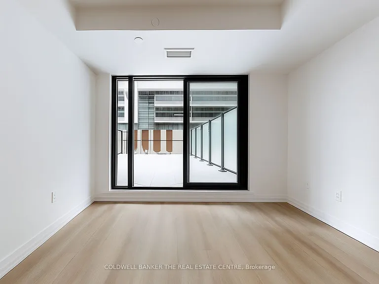 1 Jarvis St #319 — Photo 2