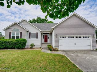 7501 Essary Pl, Wilmington, NC 28411
