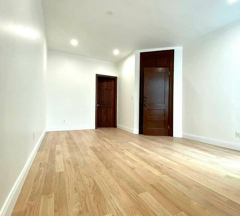 1st image of 21-61 42nd St #1R