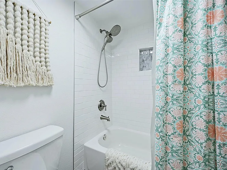 115 Comanche Point — Photo 25