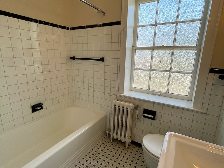 2838 Thornhill Rd — Photo 72