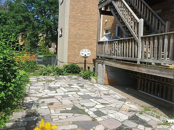 4th image of 2753 W Gregory St #1E