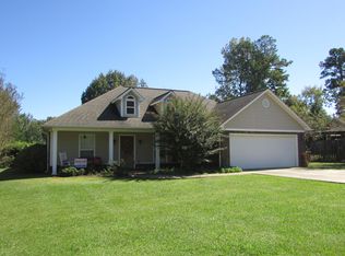 346 Meadowlark Dr, Pontotoc, MS 38863