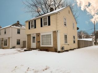 6427 W Locust St, Milwaukee, WI 53210