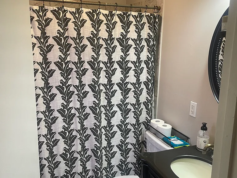 2422 N Bernard St #1 — Photo 17