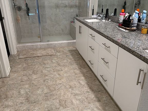 5th image of 5405 Beach Grass Ln #137