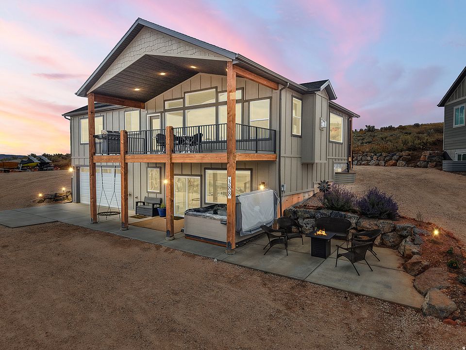 1st image of 388 W Cricket Cir