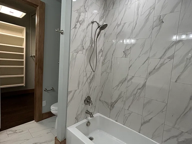 20980 Cortona Dr — Photo 12