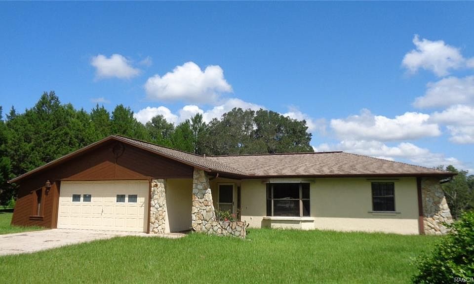 1st image of 7563 W Glendale Ct