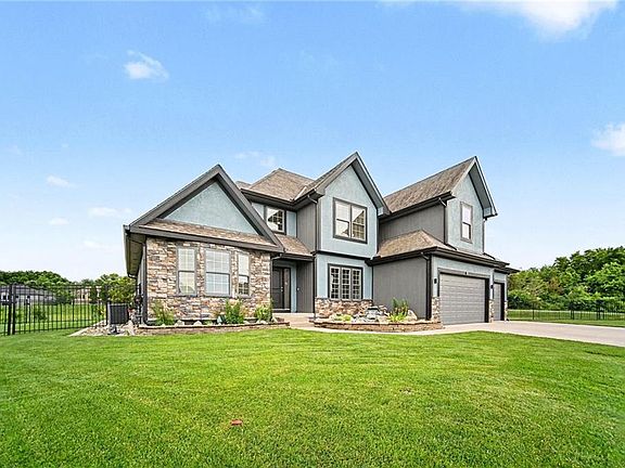 4th image of 3221 S Mize Ridge Ct