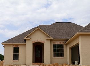 898 Willow Grande Cir, Brandon, MS 39047