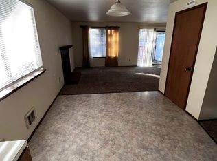 1586 NE Roseway Ln #1586, Bremerton, WA 98311