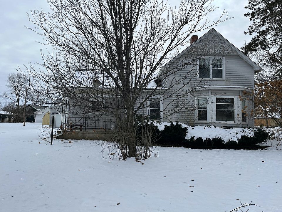 1st image of 305 E South St