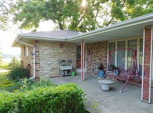 1362 E Flagg (1 Acre +/-) Rd, Oregon, IL 61061