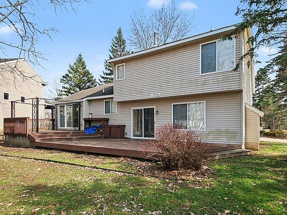 4th image of 3589 Meadow Grove Dr SE
