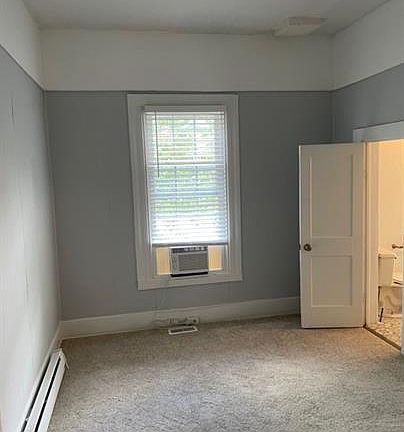 4th image of 1601 Kenilworth Ave APT D