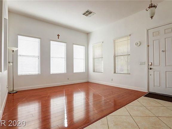 5th image of 6204 Wichita Falls Ave
