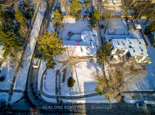 1399 Chriseden Dr, Mississauga, ON L5H1V1