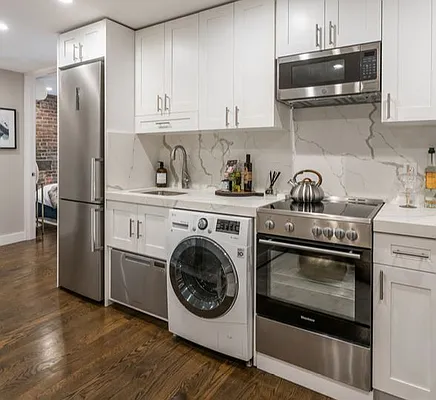 Rented by Douglas Elliman | media 16