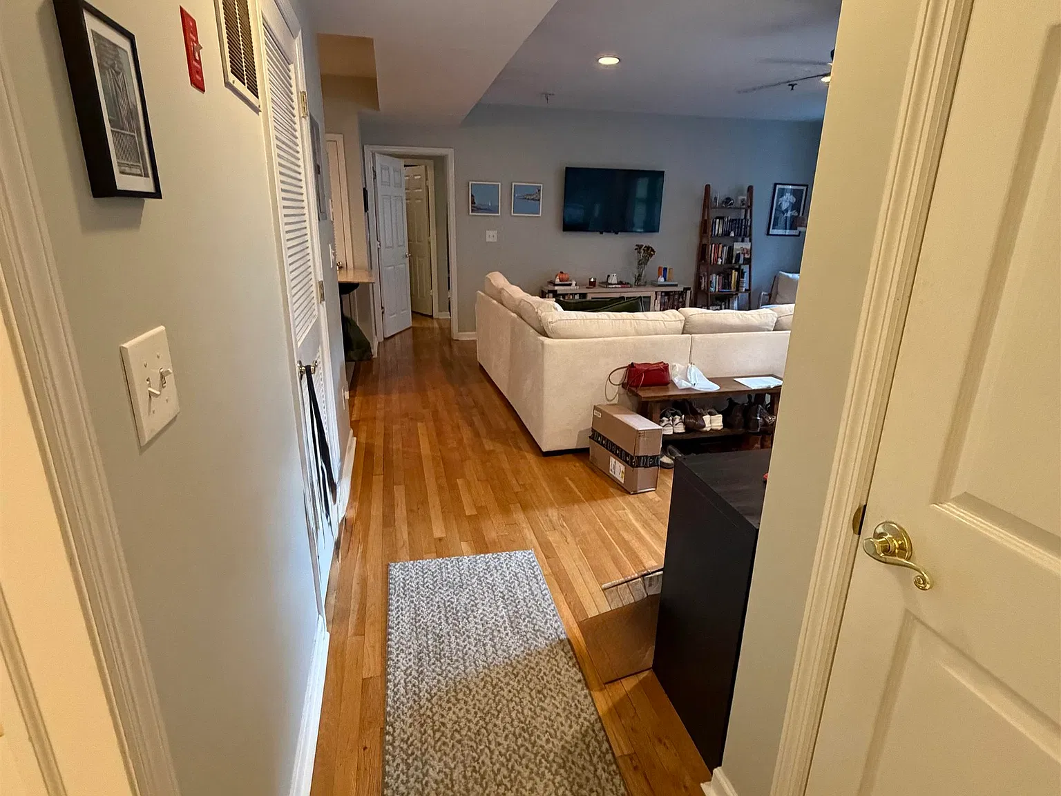 2 bed, 2.0 bath, $4,400 — Photo 4