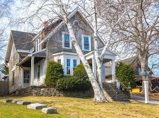 40 Beach Ave, Swampscott, MA 01907