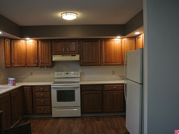 4th image of 2900 S 51st Street Ct #5