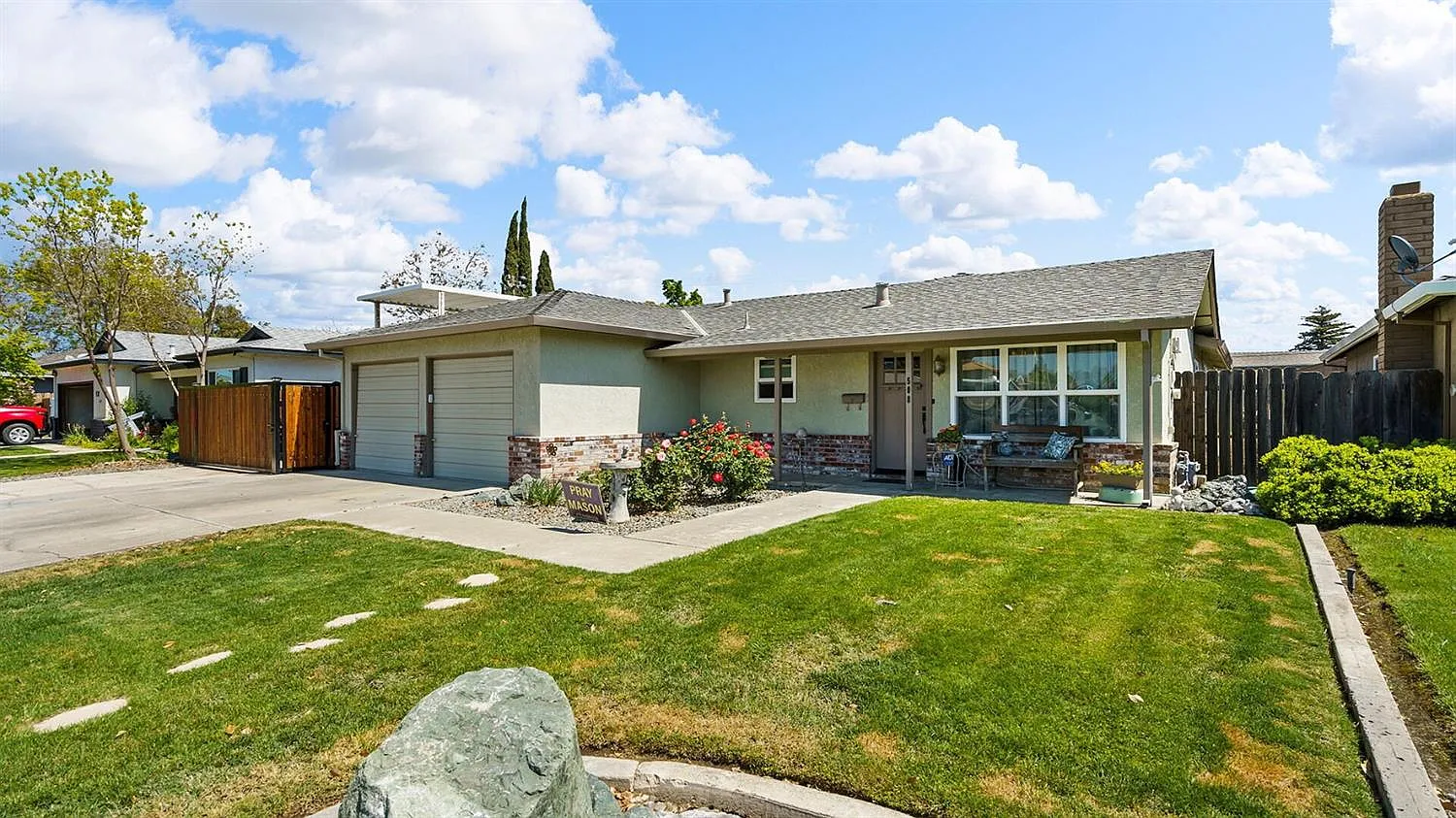 508 S Wilma Ave photo 1