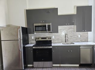4113 Pine St APT 1, Philadelphia, PA 19104