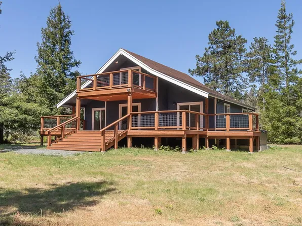 44001 Tan Bark Road, Gualala, CA 95445