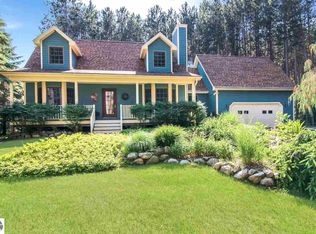 6710 Vienna Way, Bellaire, MI 49615