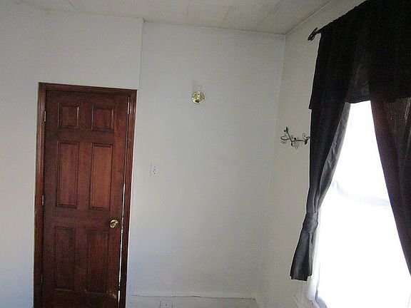 5th image of 3112 Boudinot St