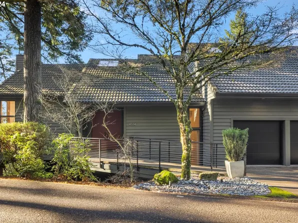 4334 SW Hewett Blvd, Portland, OR 97221