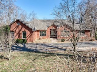 637 Skyline Dr, Sparta, TN 38583