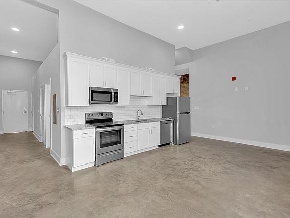 5th image of 513 James Brown Blvd #101
