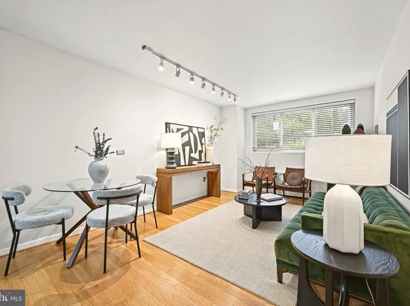 4600 Connecticut Ave NW APT 222, Washington, DC 20008