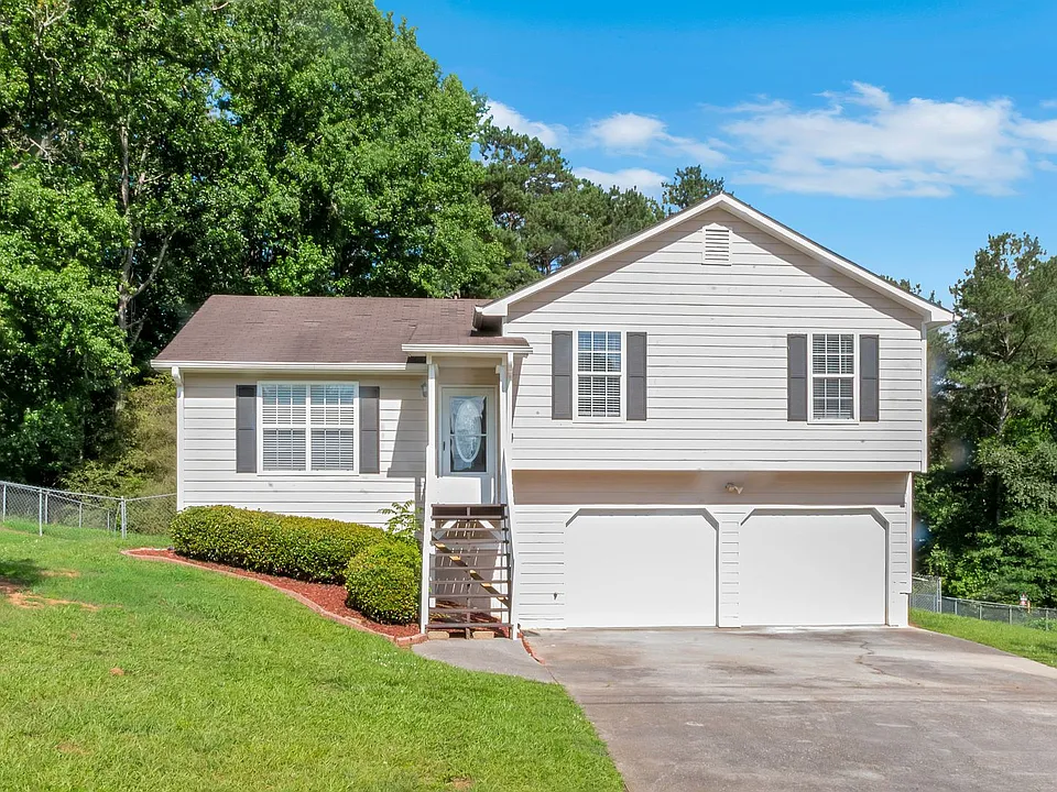 207 Cobblestone Ct