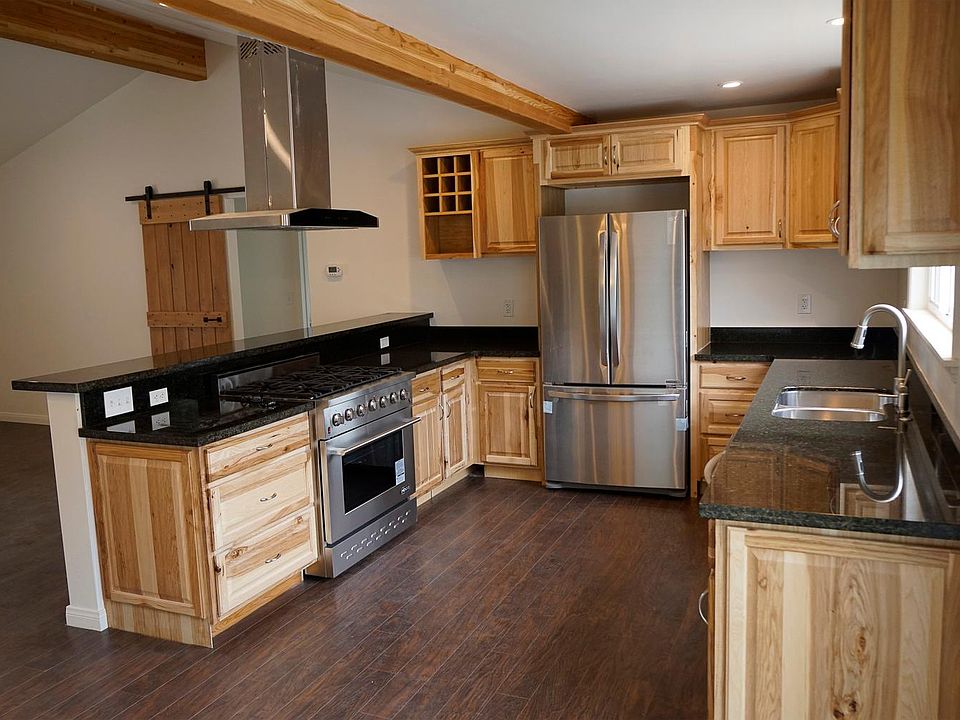1st image of 319 E Calle Laureles