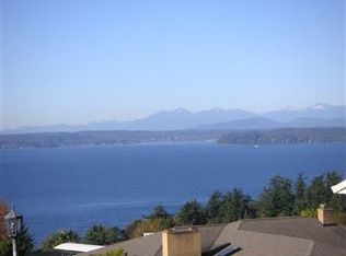 8566 Fauntlee Crst SW, Seattle, WA 98136