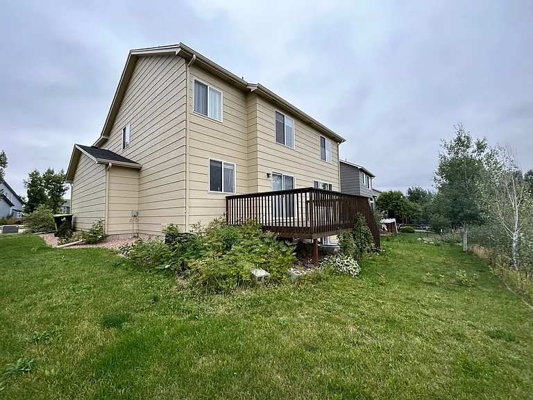 421 Talus Rd — Photo 35
