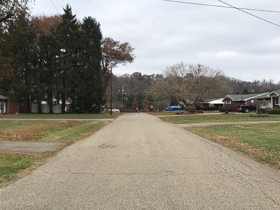 5th image of 818 Campbell Dr