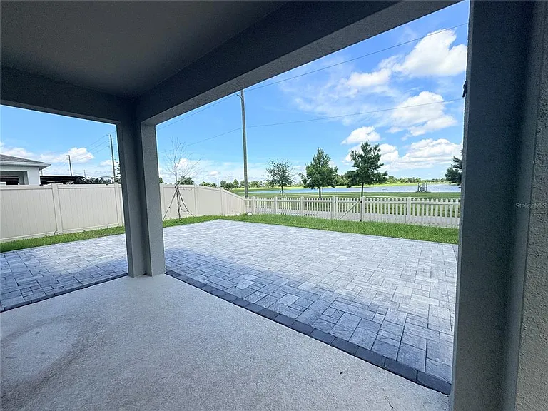 1753 Petiole Pl — Photo 31