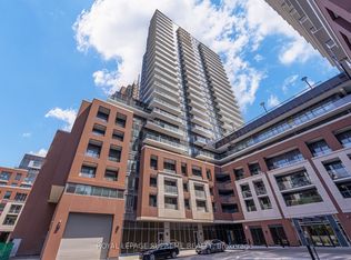 4010 Eglinton Ave W #215, Etobicoke, ON M9A 4M2